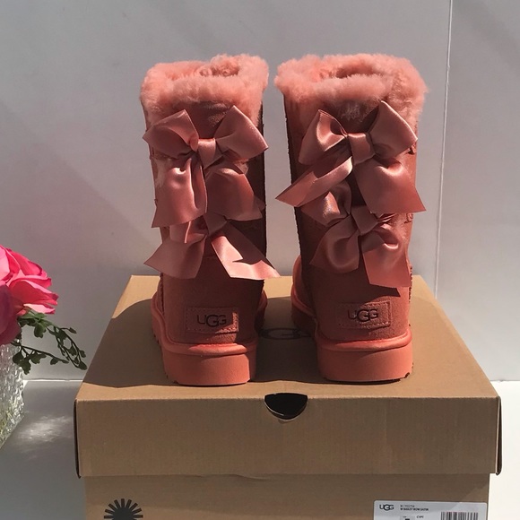 UGG Bailey Bow Satin - Picture 3 of 10
